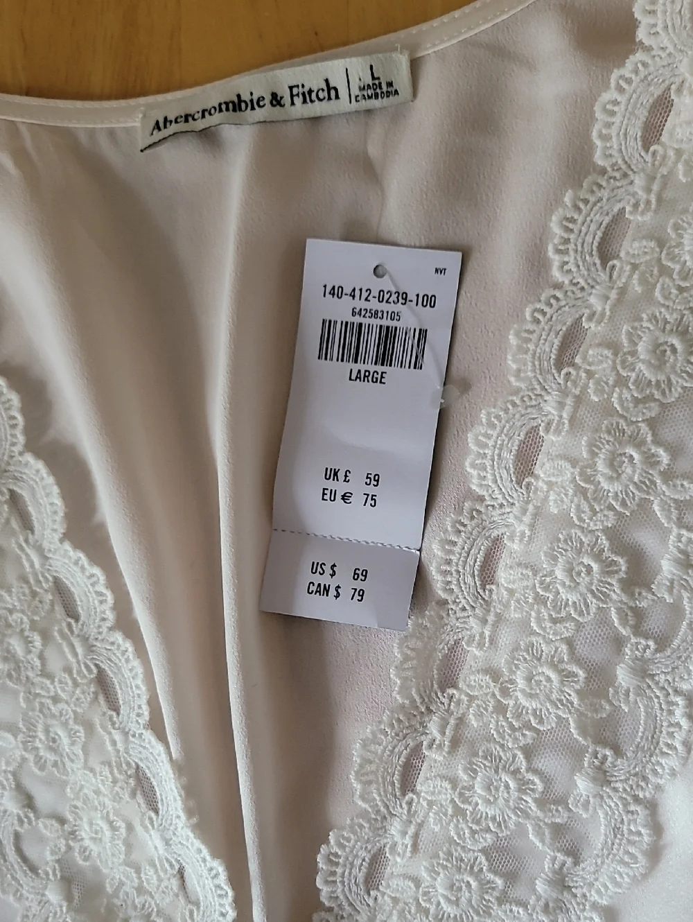 Abercrombie & Fitch Cream Lace-Trim V-Neck Blouse